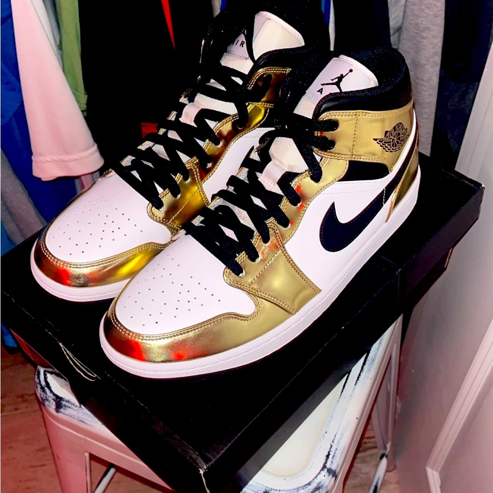 Nike air jordans never worn